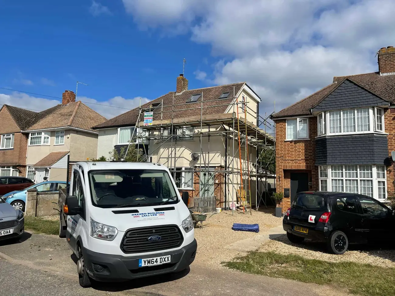 Oxford Builders van outside a property being extended in an Oxfordshire village